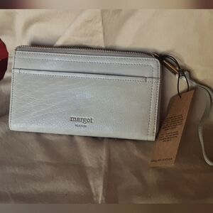 NWT Margo Leather Wristlet Wallet